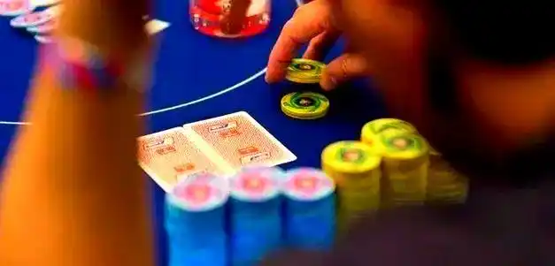 过牌加注策略_GG德州扑克比赛策略_过牌加注应用场景