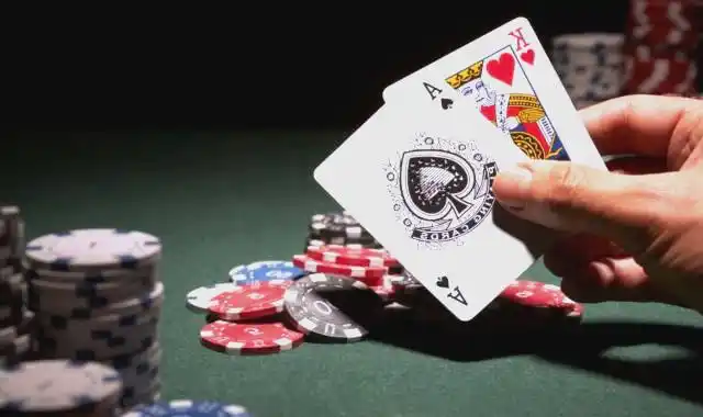 GG德州扑克比赛策略_德州扑克玩家类型_大鱼岩石胆小鬼极端诈唬松凶型紧弱型鲨鱼紧凶型