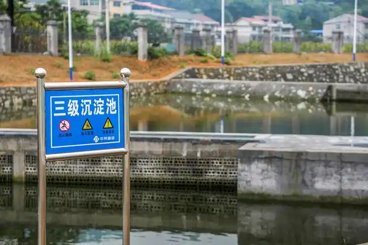 提升扑克游戏水平_扑克策略技巧_GG扑克锦标赛策略