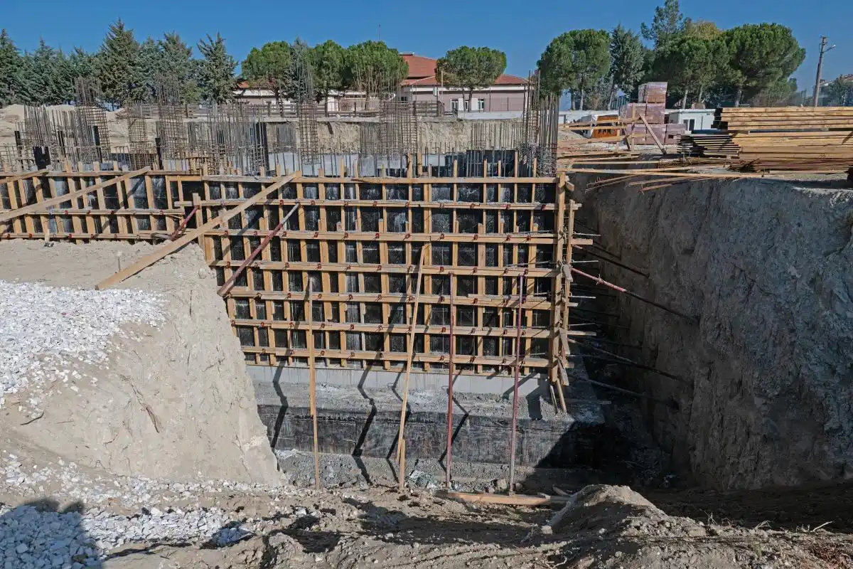 过牌加注策略解析_GG德州扑克加注策略_展示牌力过牌加注